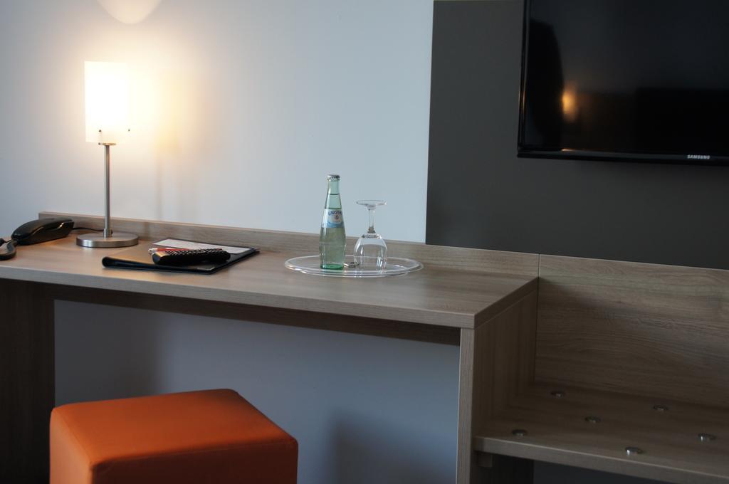Euro Hotel Friedberg מראה חיצוני תמונה
